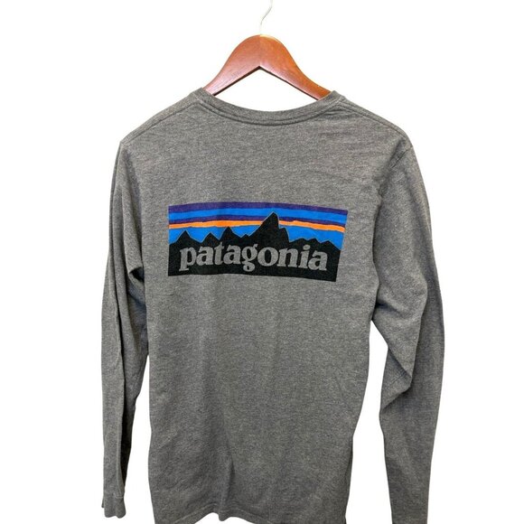 Patagonia Men's Small Long Sleeve T-Shirt Crewneck Grey Back Logo Graphic | - Picture 2 of 7